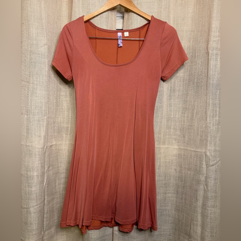 Alya Terracotta Short Sleeve Dress